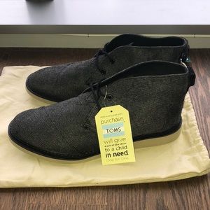 NWT TOMS Men’s Mateo Chukka Boot